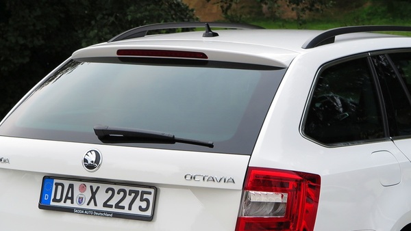 Skoda Octavia 140 CH ELEGANCE DSG Essence