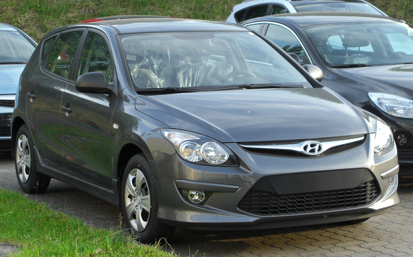 Hyundai i30 128 CH PACK PREMIUM A Diesel