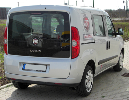 Fiat Doblo 95 CH POP Essence