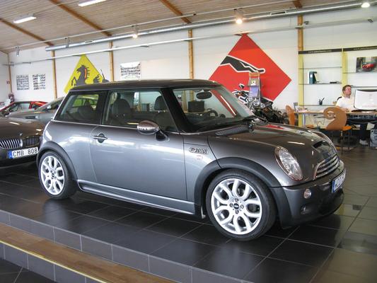 Mini Cooper S COOPER S RED HOT CHILI 184 CH BVM6 3 PORTES Essence